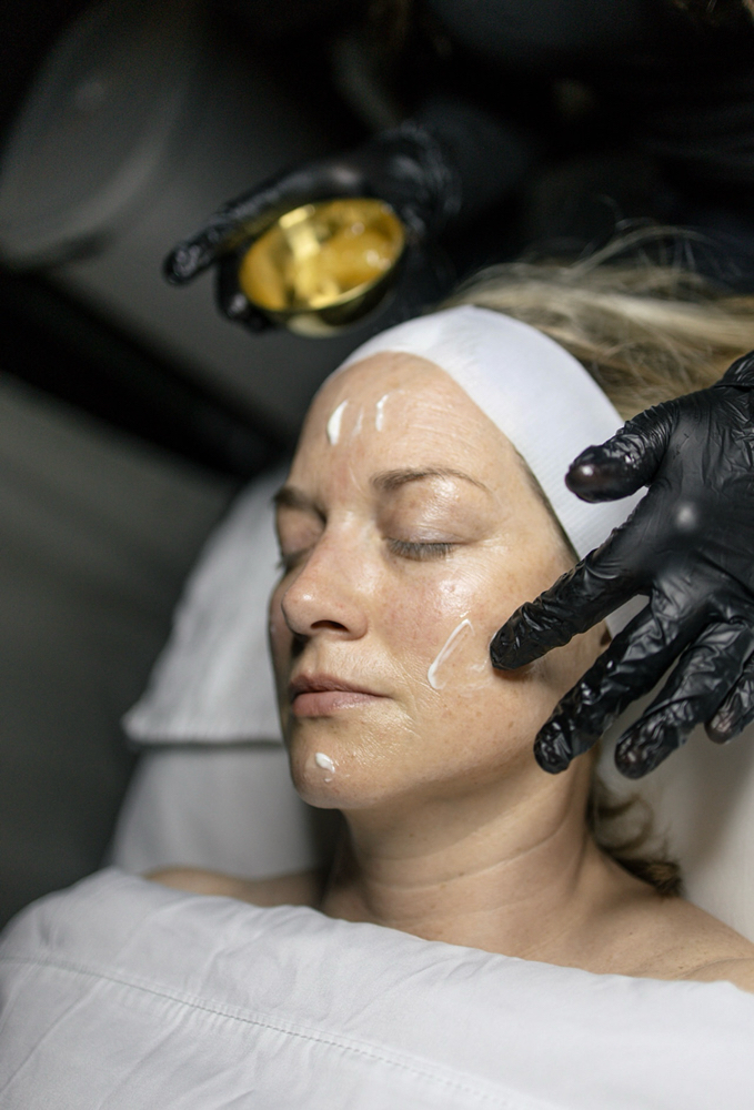 Glow & Go facial