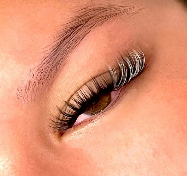 Add On Pop Of Color Lash Extensions