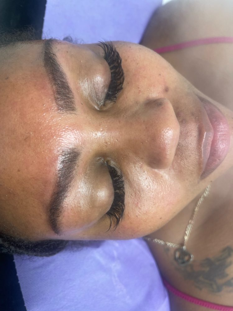 CLUSTER LASHES