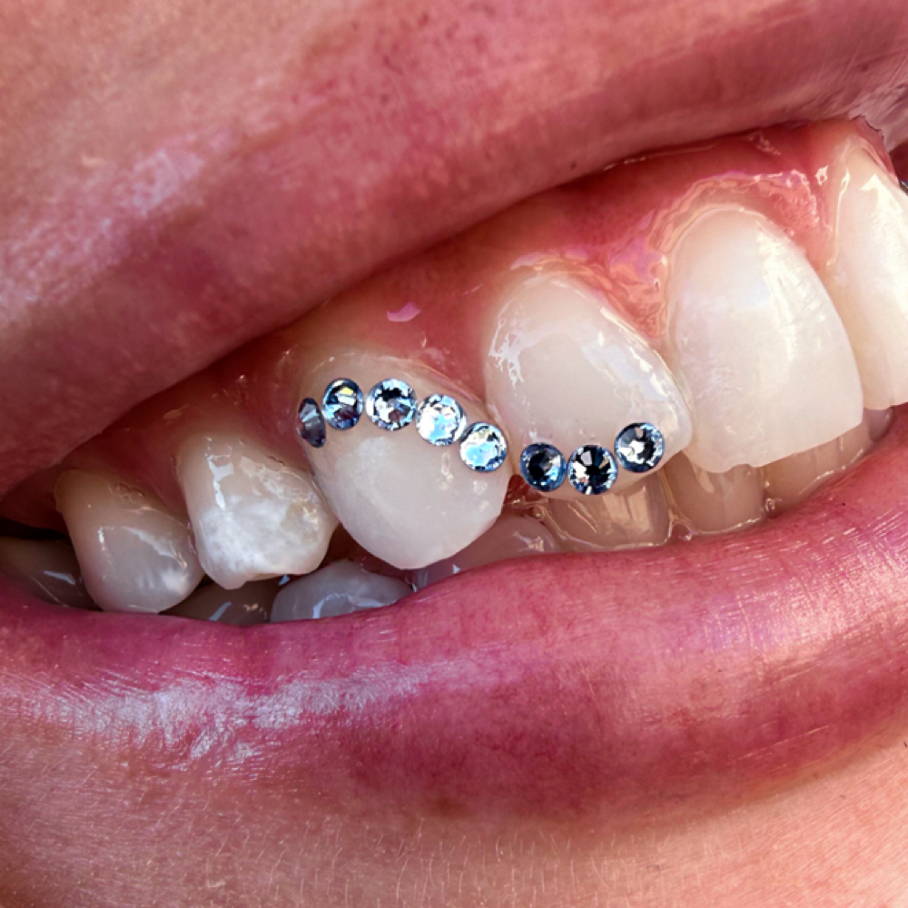 Connected Piece at Teeth Whitening / Tooth Gems / Brows in Peoria, AZ