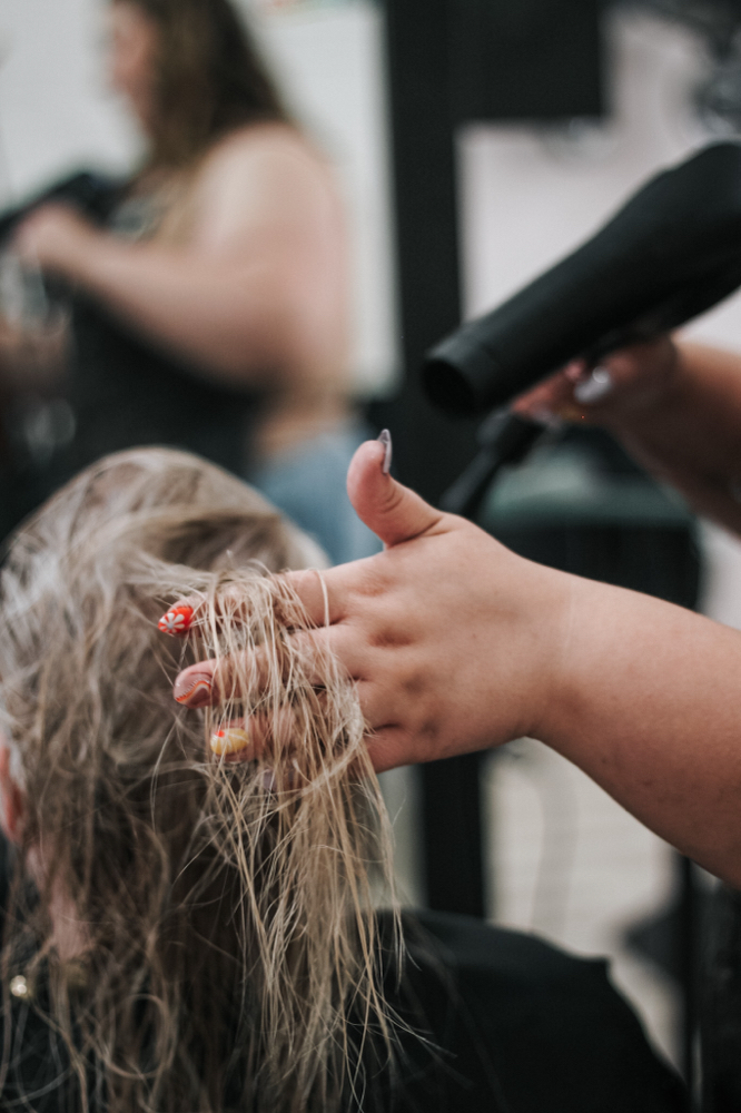 Blow Dry & Style