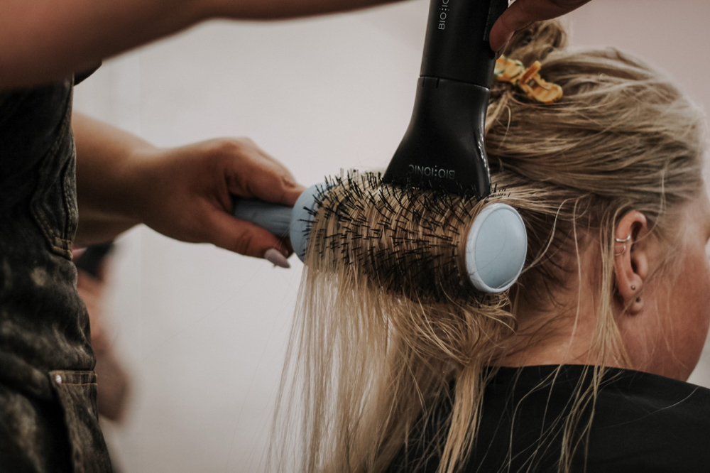 Blow Dry & Style