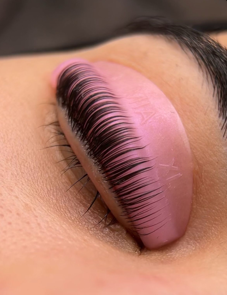 lash tint at daniskinstudio in Groton, CT