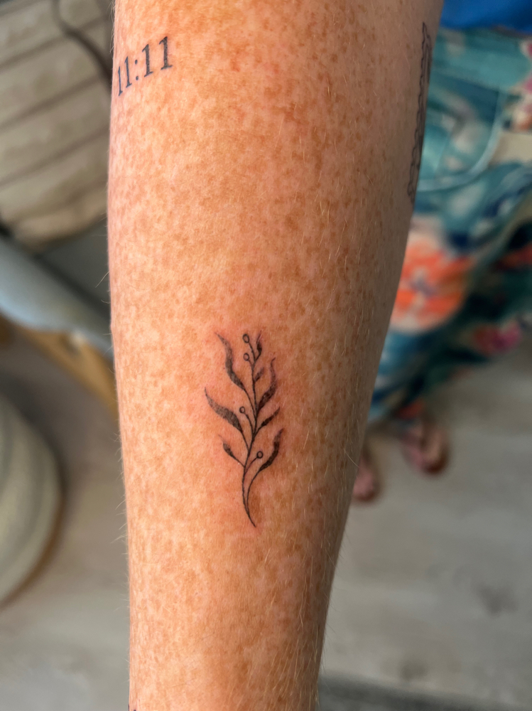 FINE LINE TAT