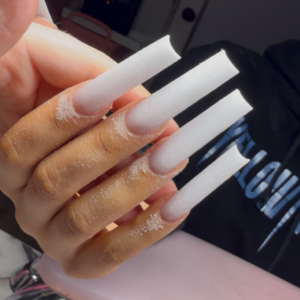 Xl Fill at Rennys Nails in Decatur, IL