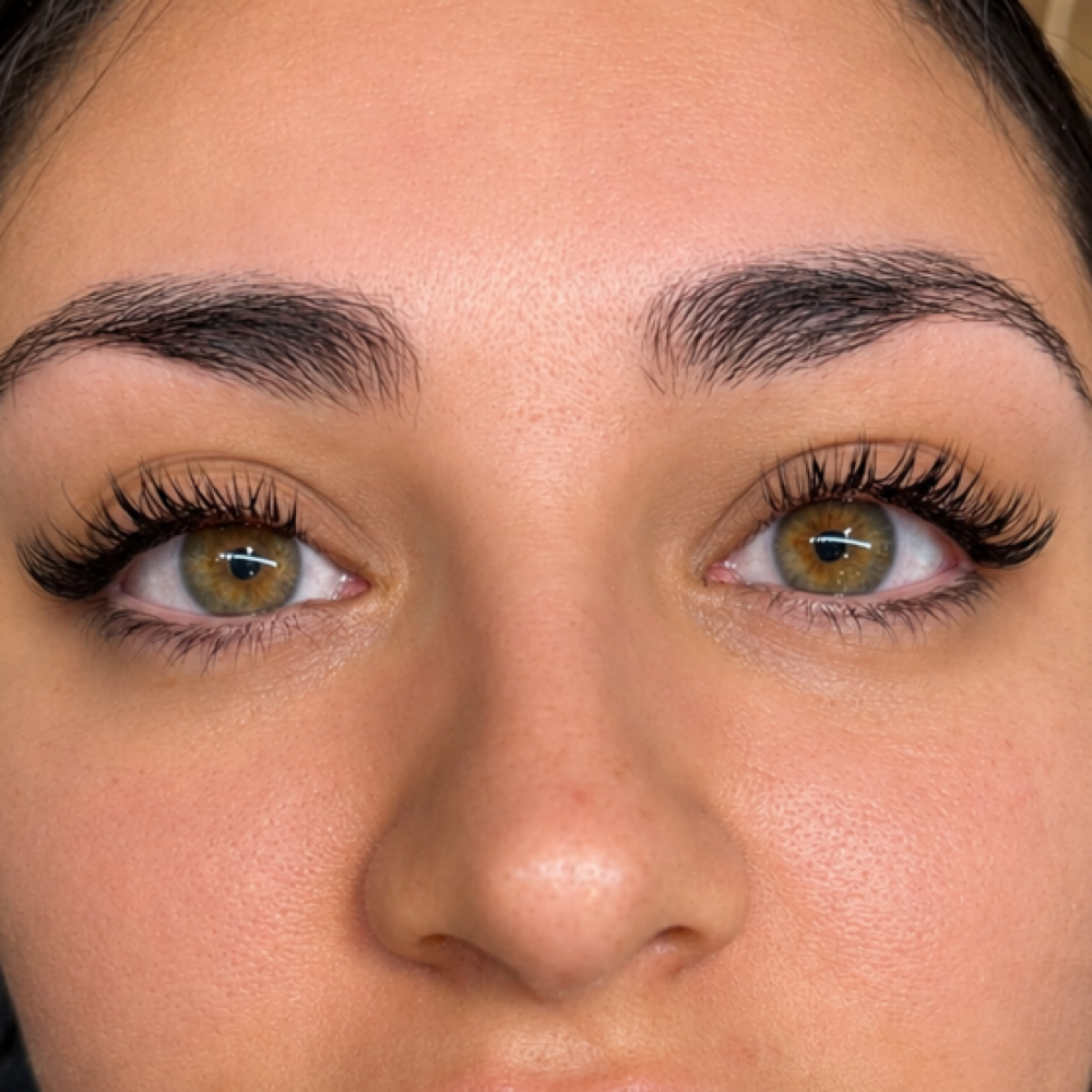 Hybrid Full Set at Lashed by Autumn in Edmond, OK