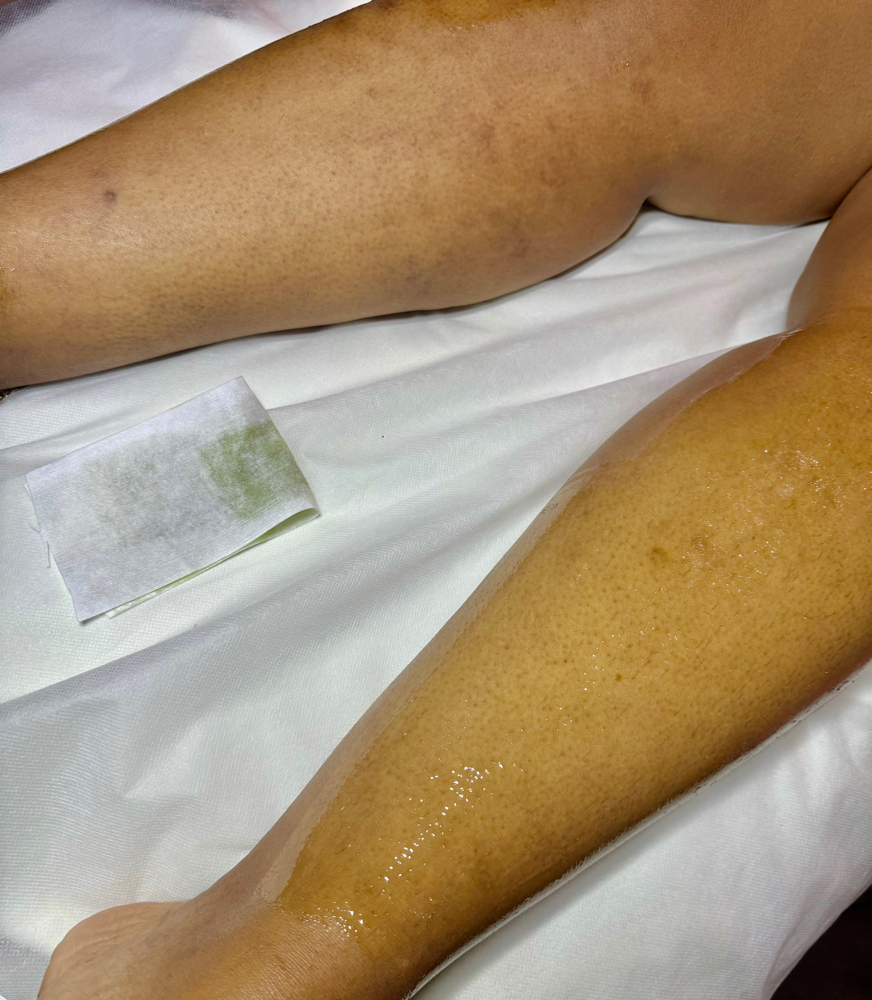 Waxing - Full Legs
