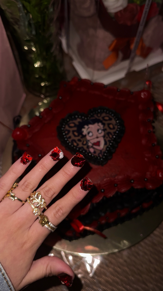 Short Acrylic Nails