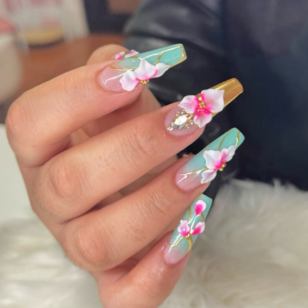 Acrylic 3D Flower (per Set) at chic nails room in Dobbs Ferry, NY