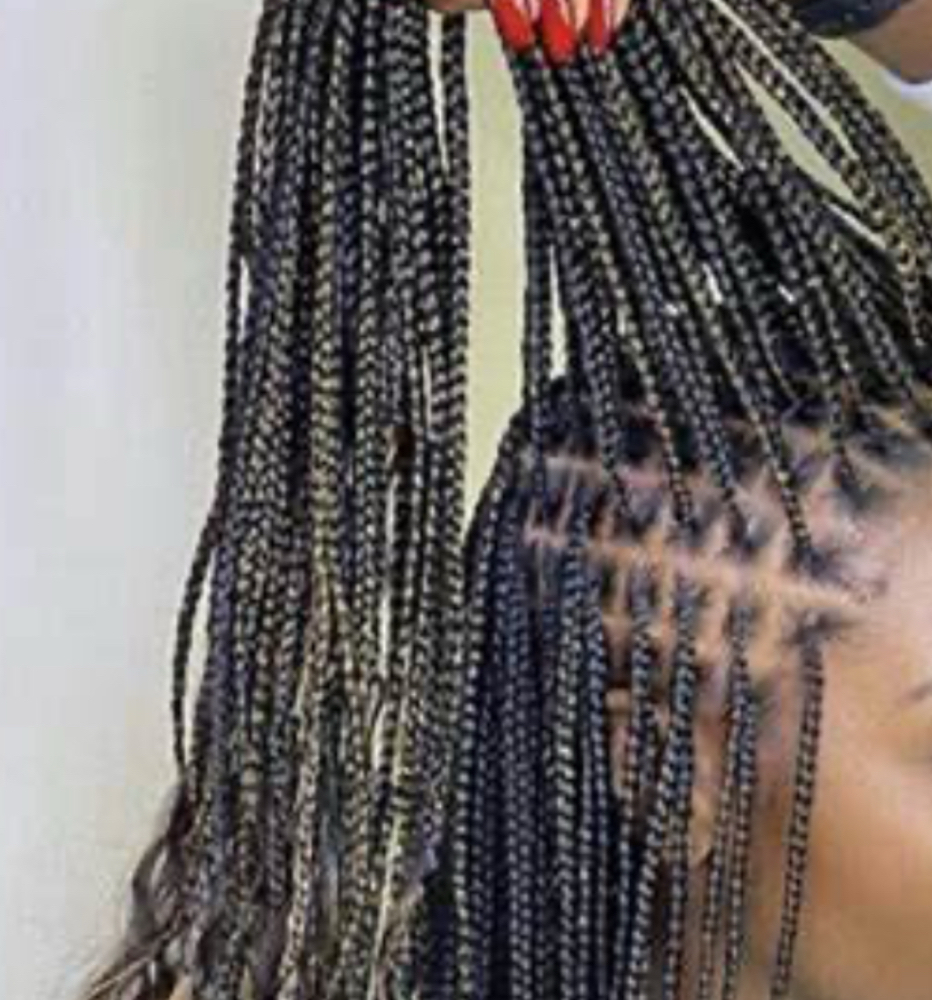 Small Knotless Braids