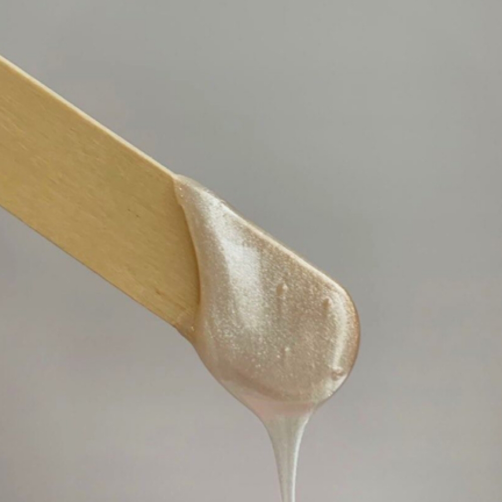 Upper Lip Wax at LM BEAUTY AESTHETICS in Everett, MA
