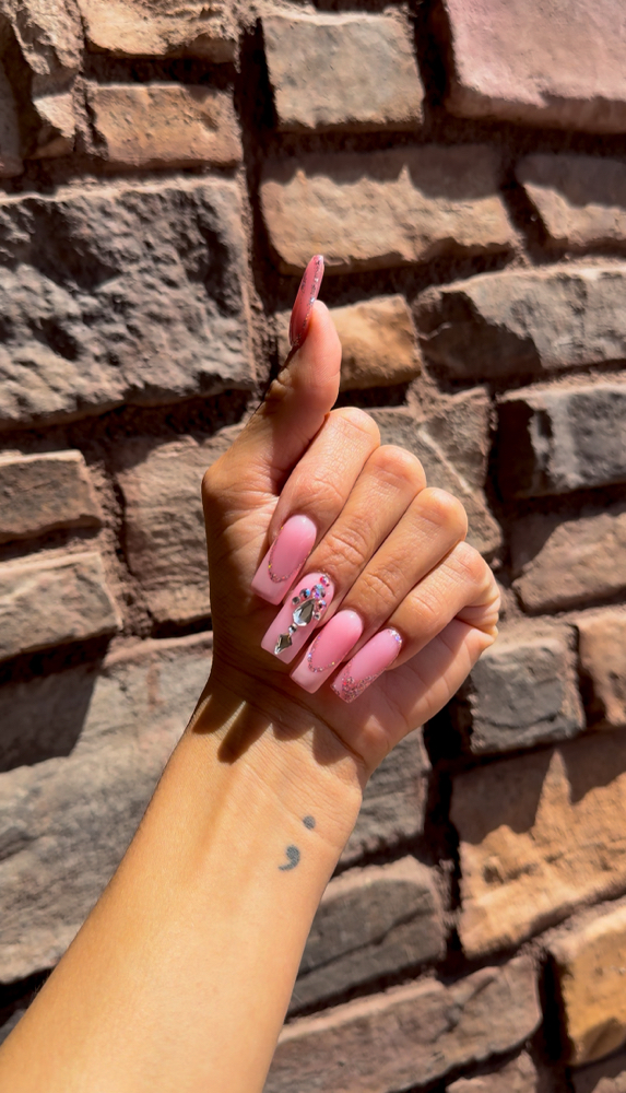 ✨ Hard Gel Fill – Up to 3 Weeks