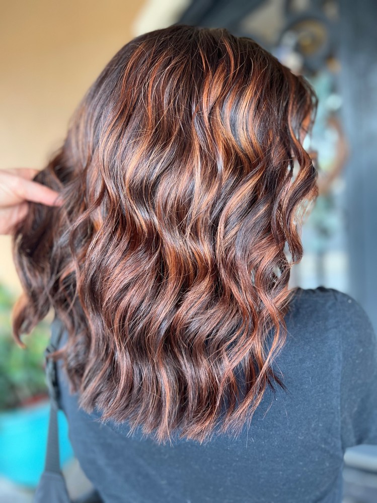 Womans Wash, Haircut, And Blowdry