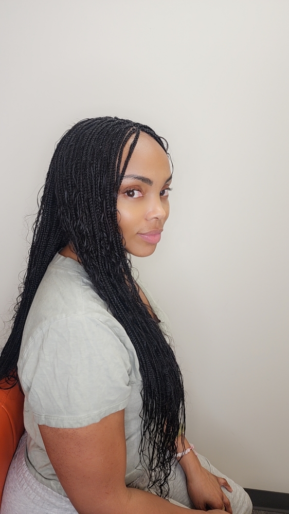 GODDESSES BOX BRAIDS