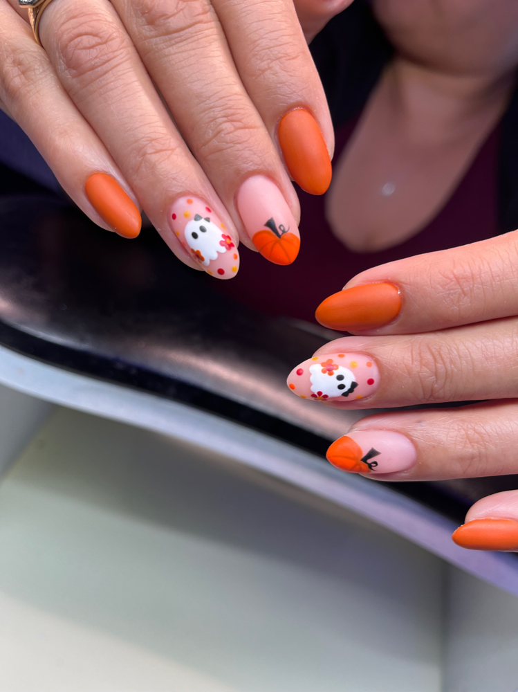 Structured Mani F/Up (Med-Long)