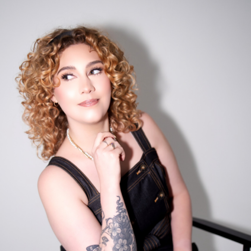 Color Consultation at Alliecurls in O’Fallon, MO