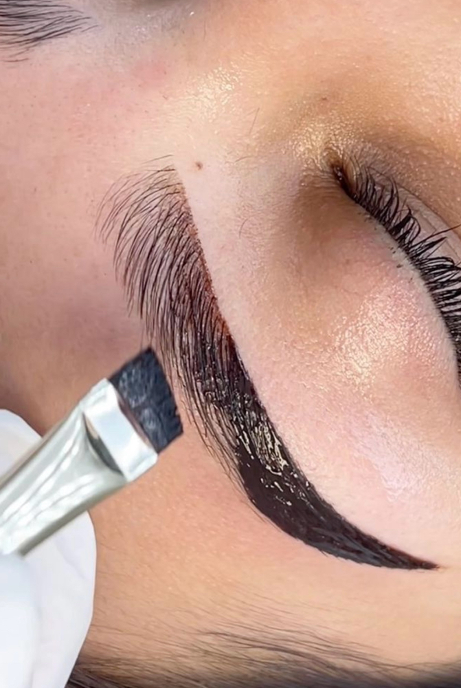 Eyebrow tinting at gloskin.bymak in Warrenton, VA