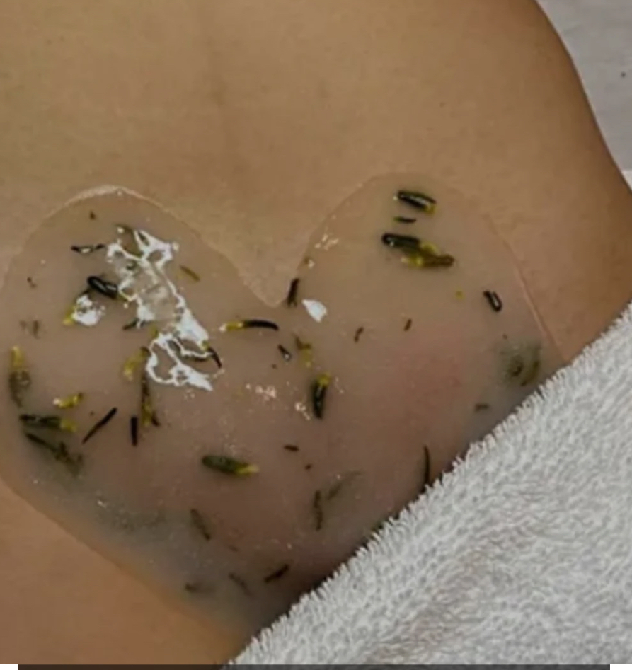 Brightening Vajacial Treatment