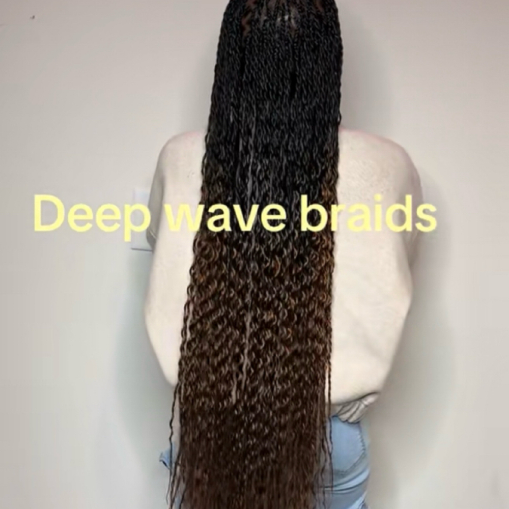 Small at Trinistylesalon in Villa Rica, GA