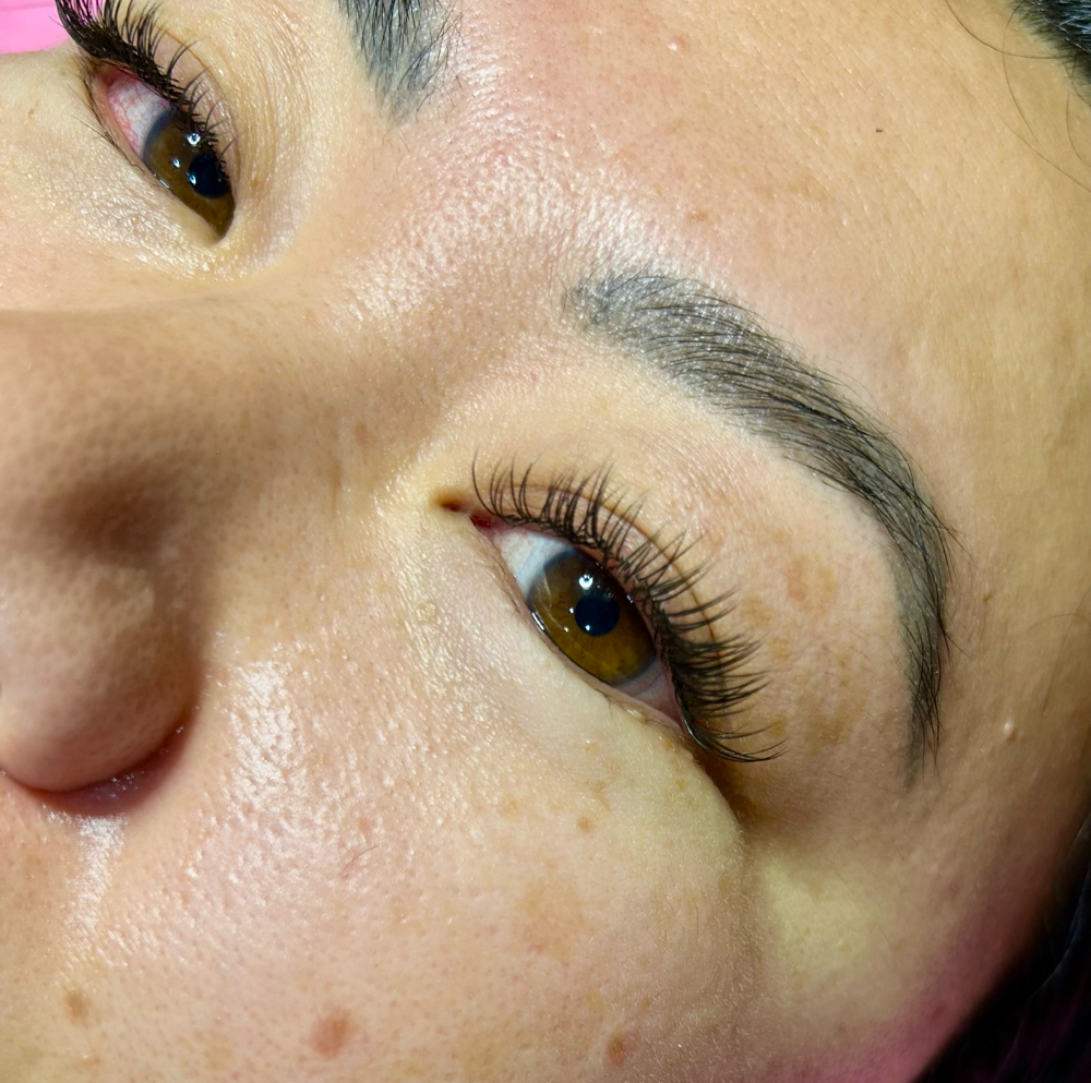 Full Set Classic Lashes