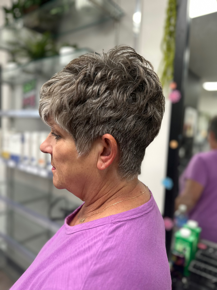 Women’s Short Haircut And Style