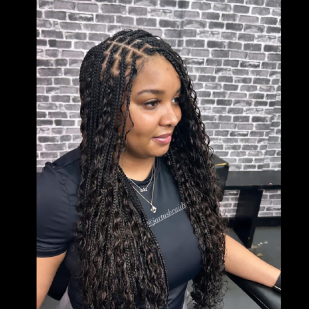 ✨ Luxury Boho Knotless Braids at Jartu's Braids beauty bar 🇱🇷 in Monroe, LA