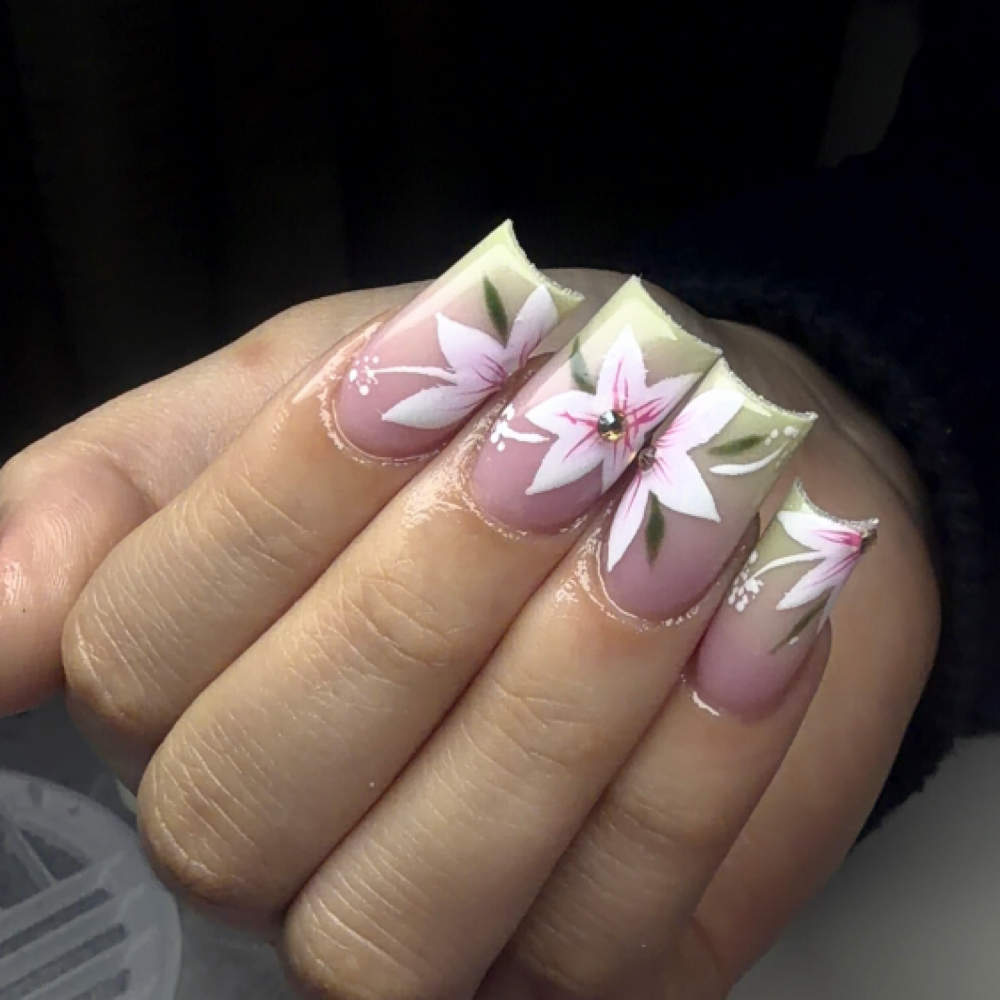 Medium Full Acrylic Set at Acrylicsbymarii in See You Soon <3, CT