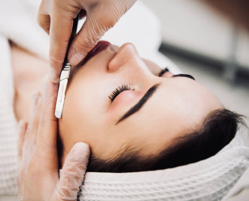 Dermaplane Facial