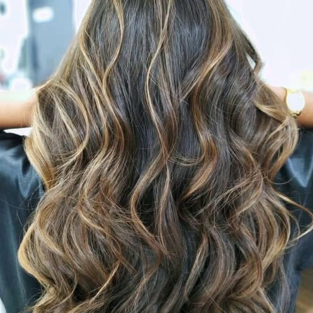 Toner The Luxe Refresh at Leid’s Hair Design Trichology/ Hair Loss & wellness Salon in Fort Myers, FL