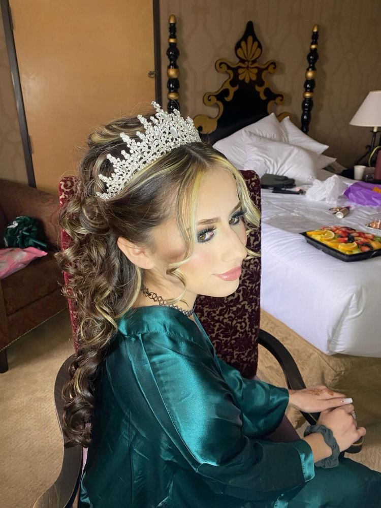 Luxury Quinceañera Makeup & Hairdo