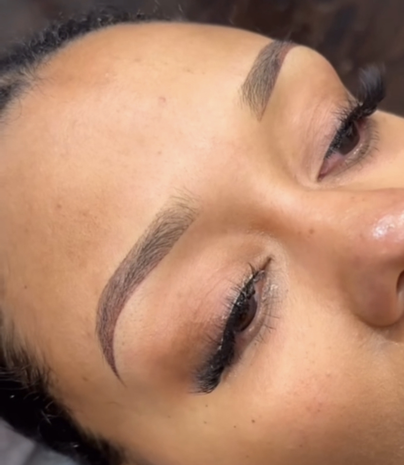 Ombre Powder Brow