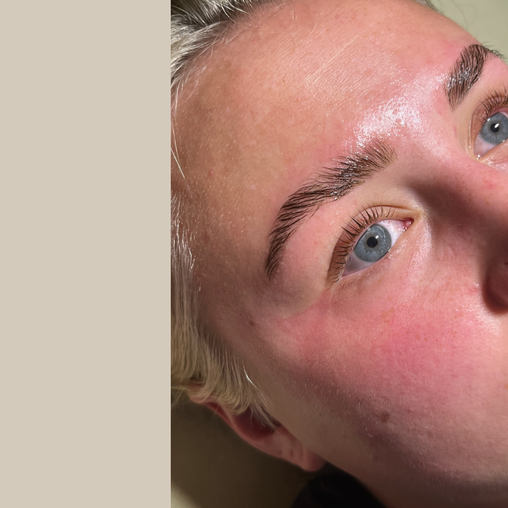 BROW SCULPT W/ LAMINATION & STAIN