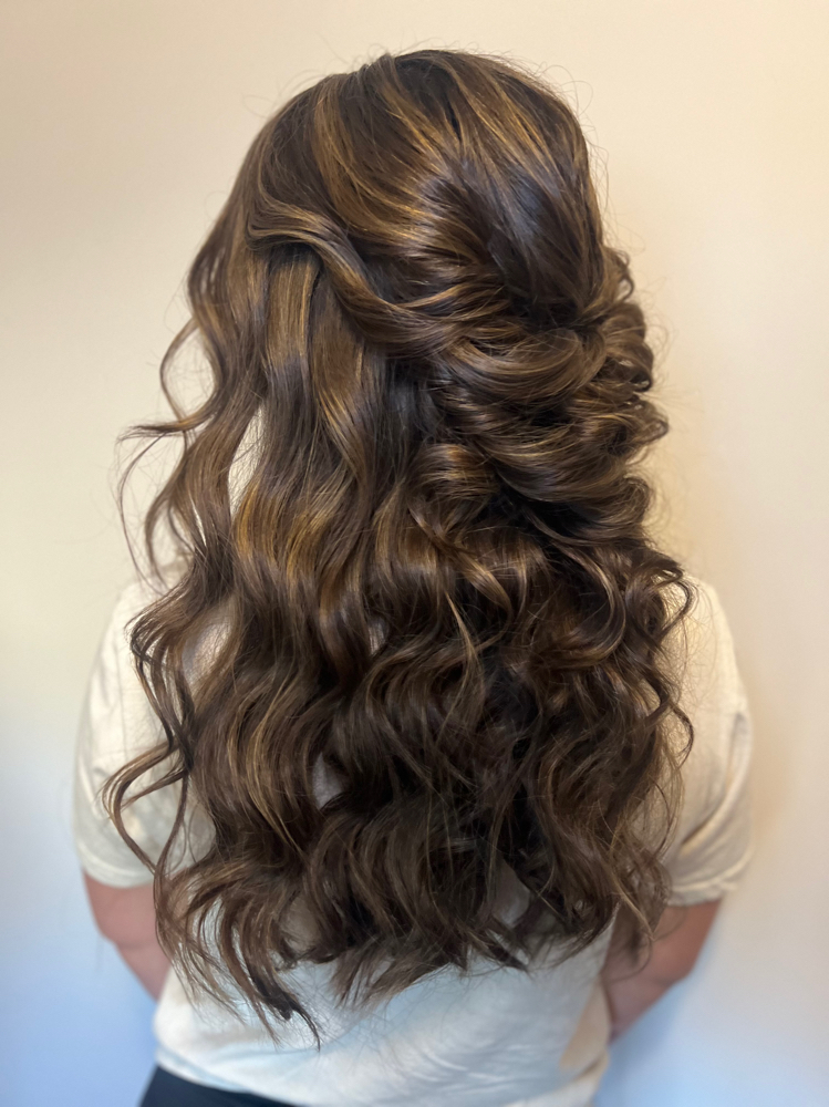 Society Soiree Styling at The BLEND Expert in Vancouver, WA