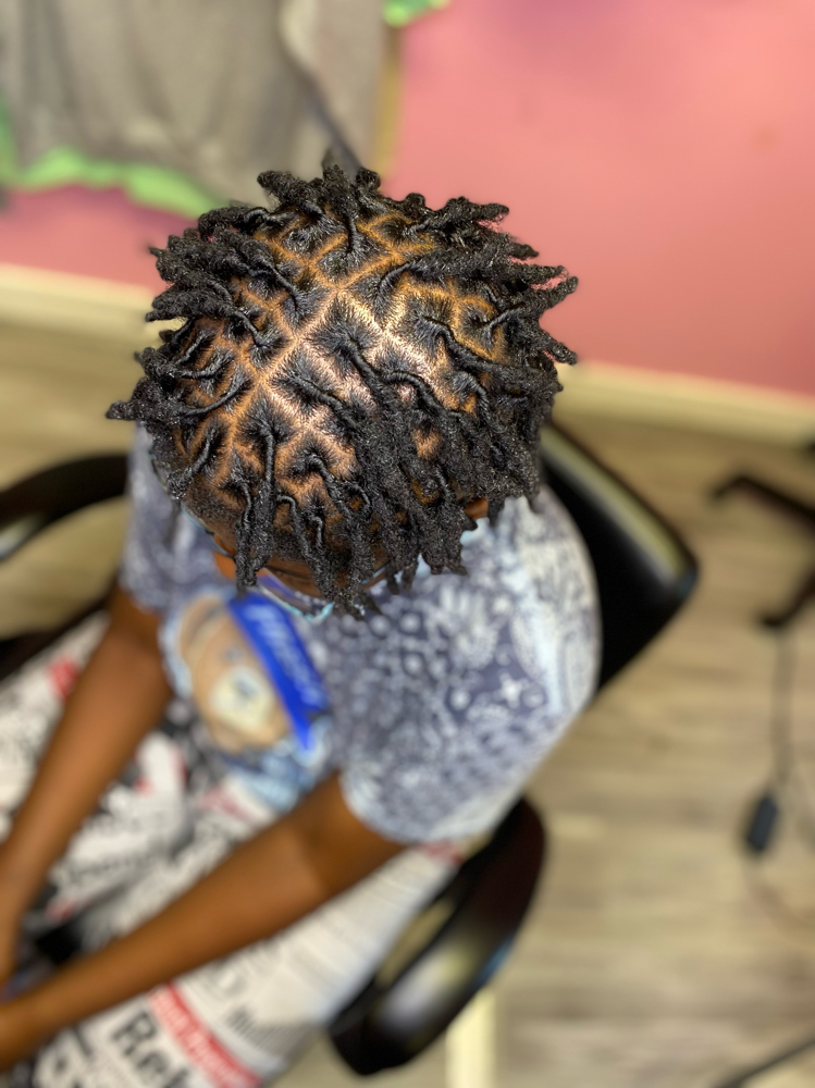 Child Retwist NO STYLE at Loc’d N w/ Ajaa in Flint, MI