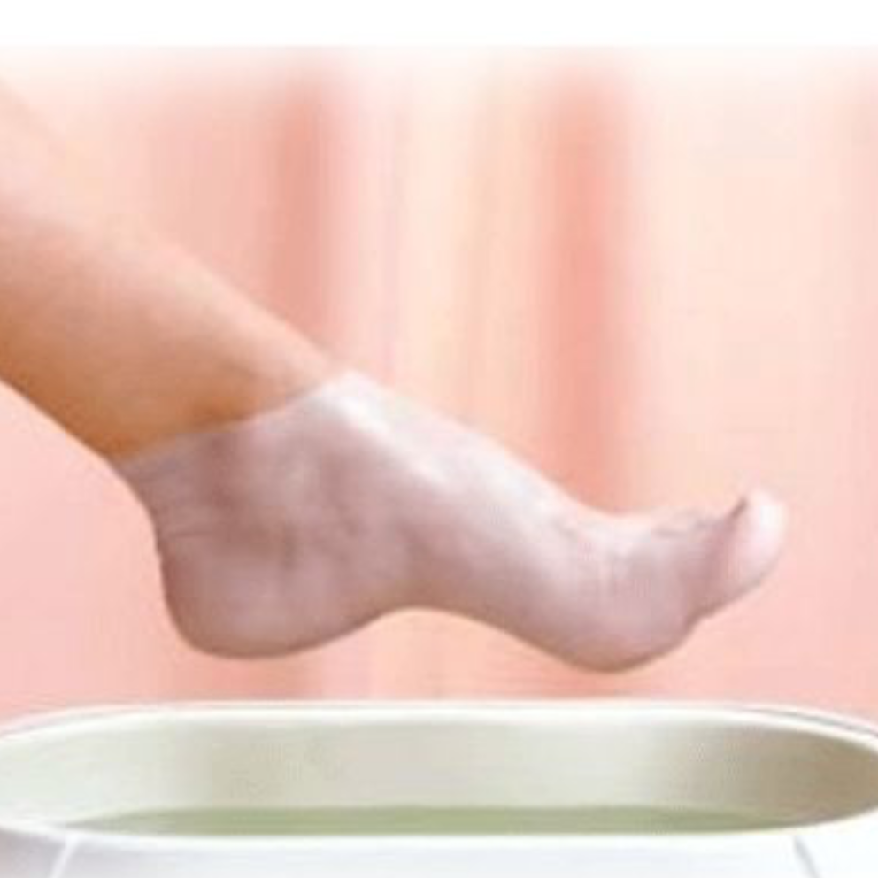 Paraffin For Feet at Gem City Beauty in Frankfort, IN