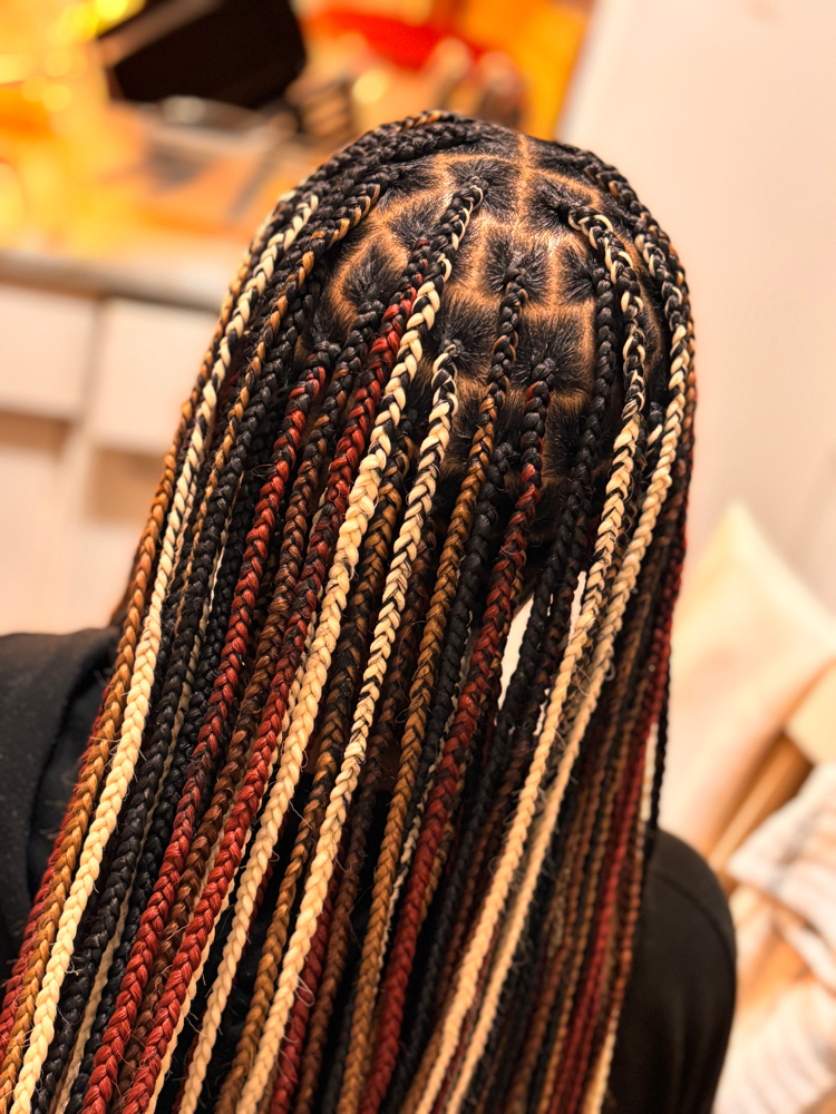 Smedium Knotless Braids