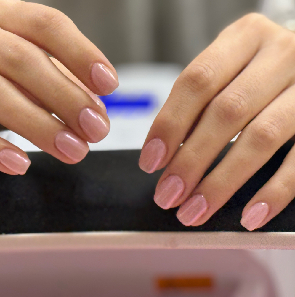 Gel manicure