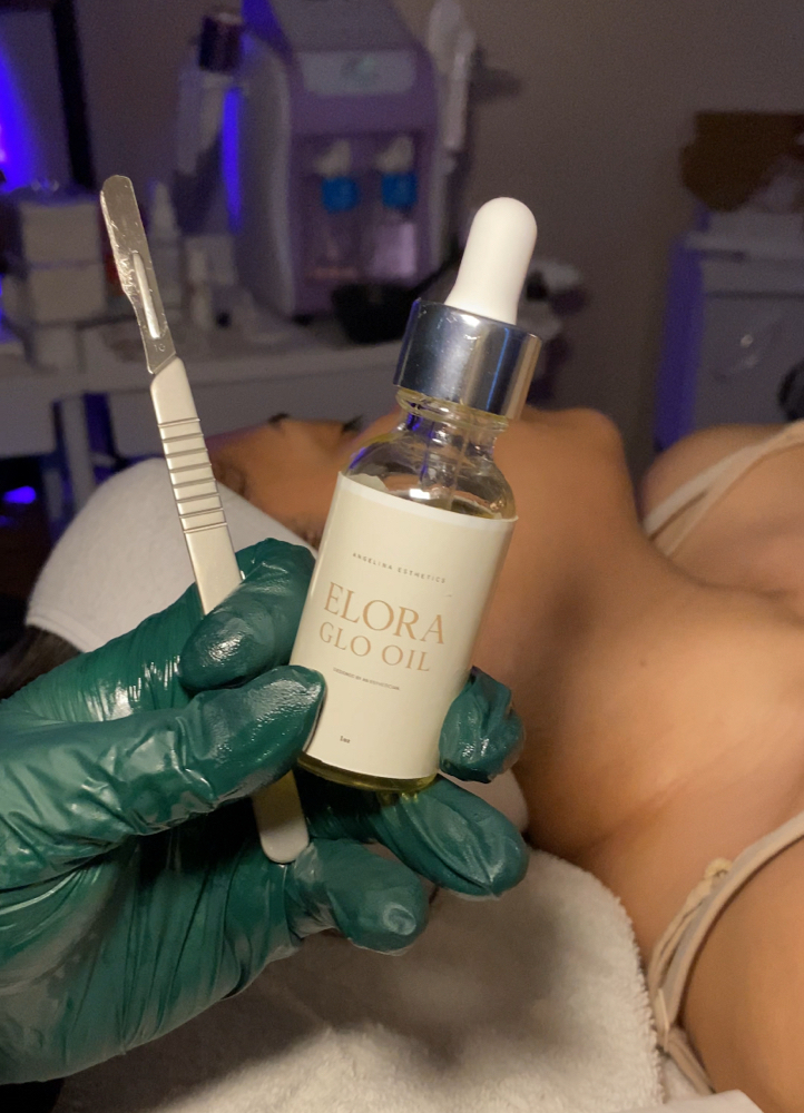 Dermaplane Facial