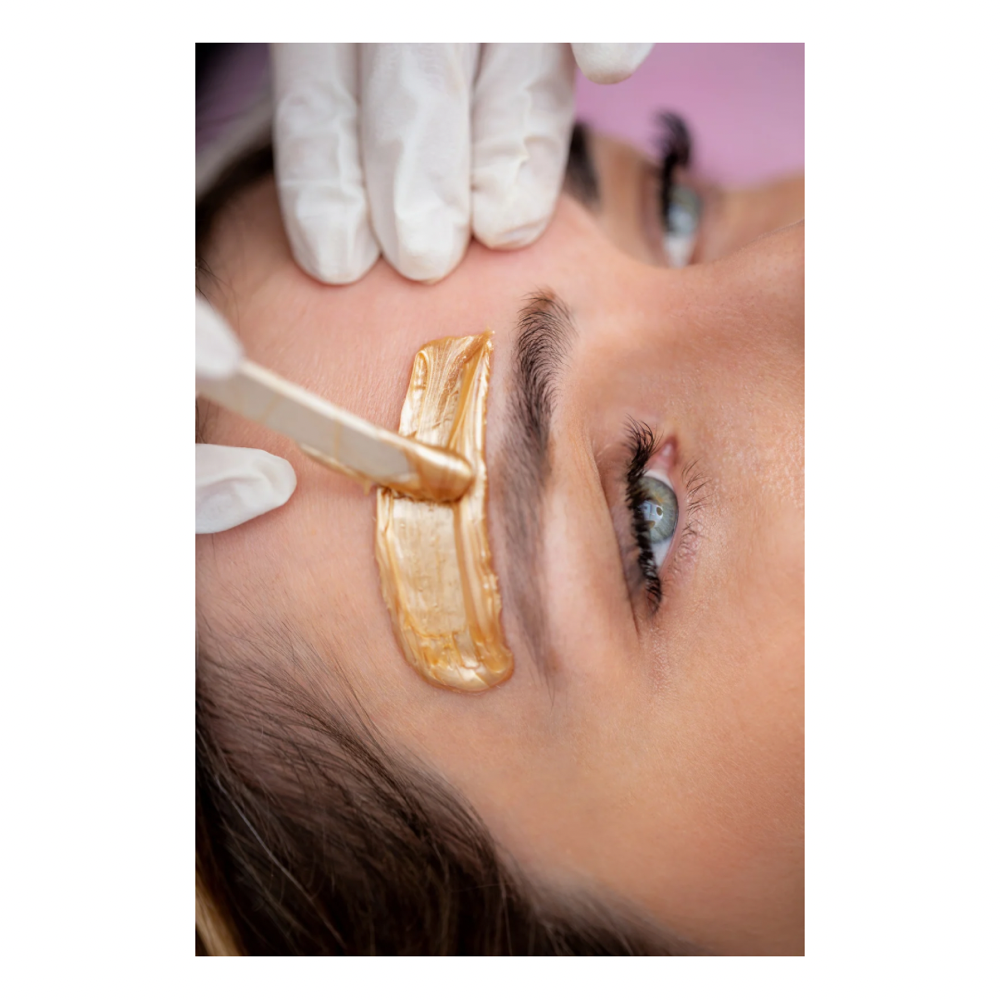 Brow Wax With Amanda