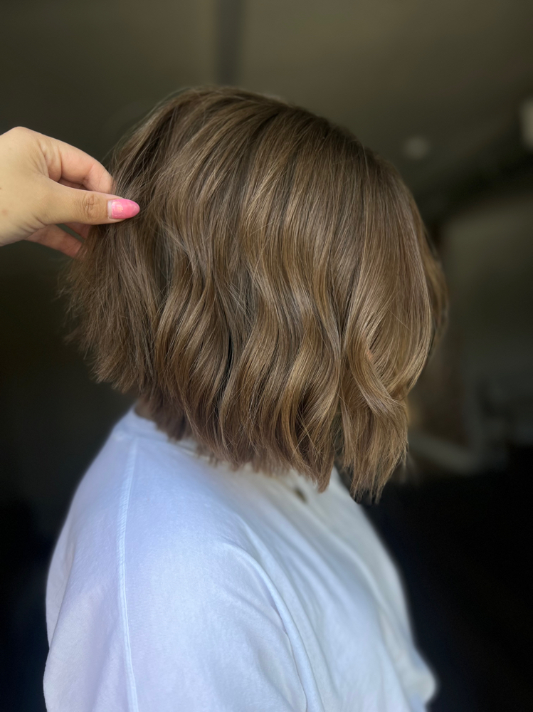 Ladies Haircut & Style