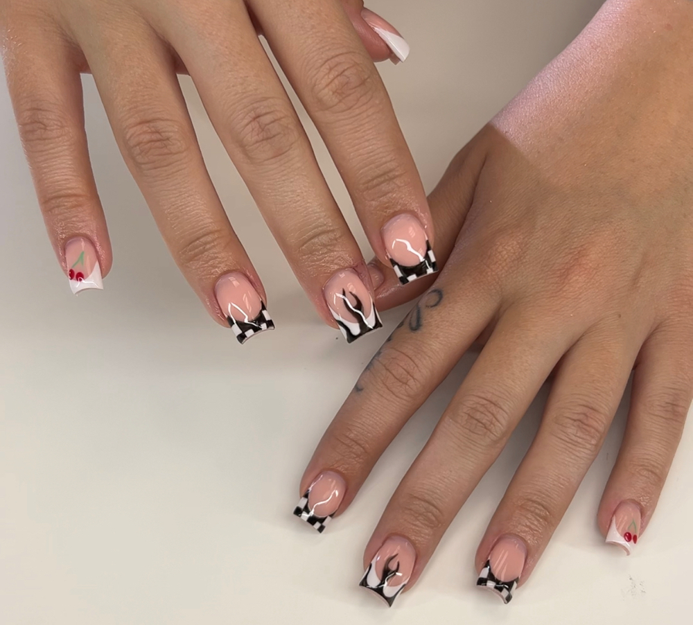 Nail Art On 6-10 Nails