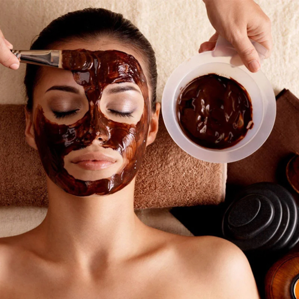 ✨ Strawberries & Silk Facial ✨