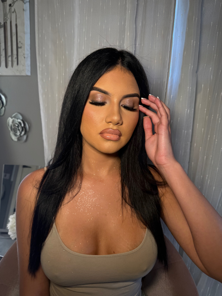 Classic Smoky Glam