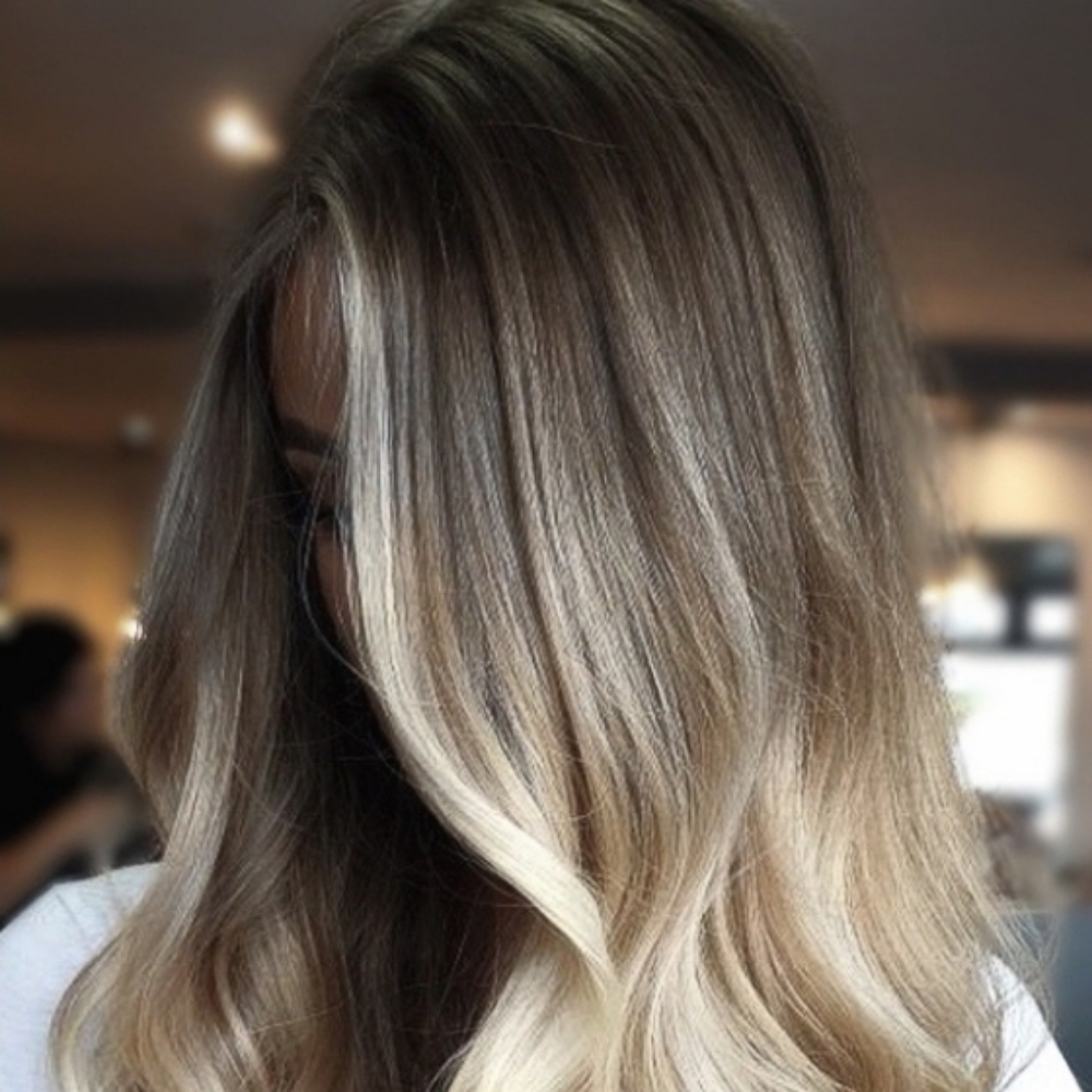 Express Highlights at Dreamcuts and Styles Hair Salon in Fulshear, TX