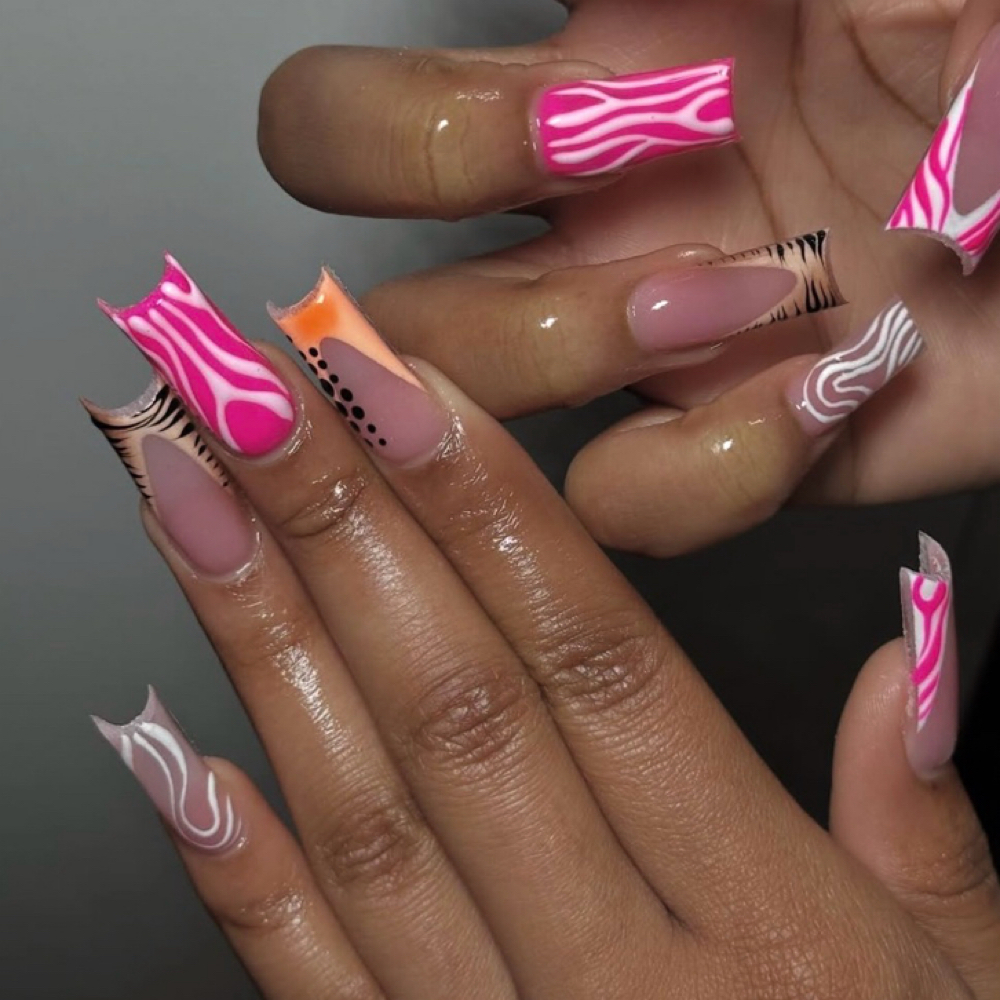 Meduim Freestyle Fullset at KlawMeKrazii  (Krysnailedit) in Jonesboro, GA