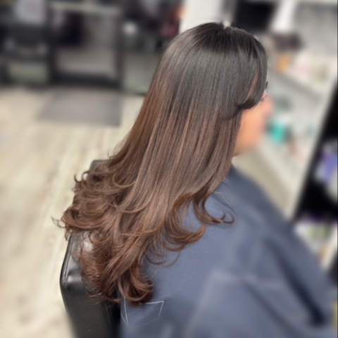 Shampoo + Blowout at thesalonbar in Tomball, TX