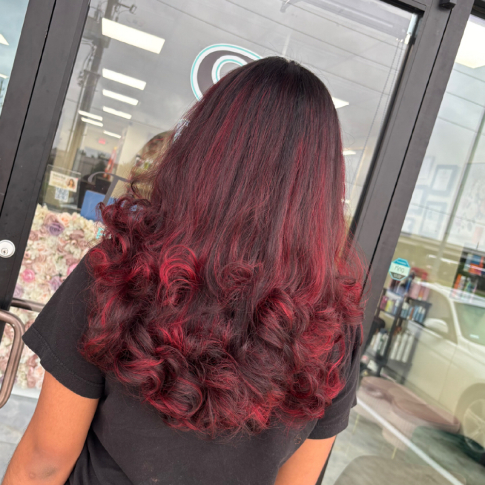 Shampoo + Blowout at thesalonbar in Tomball, TX