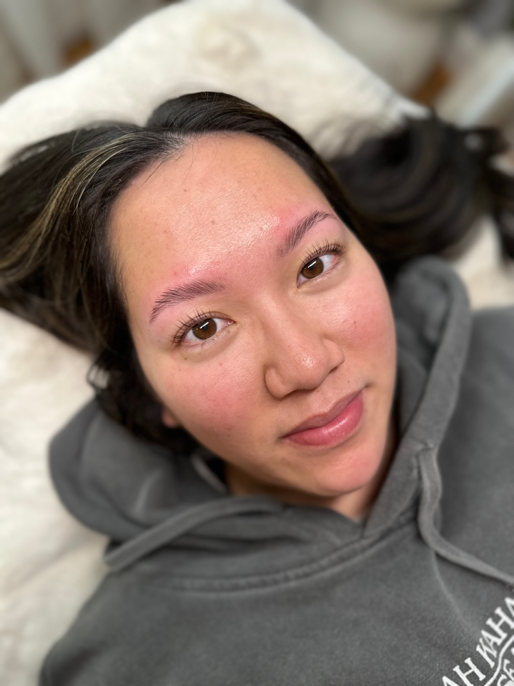 Eyebrow Lamination