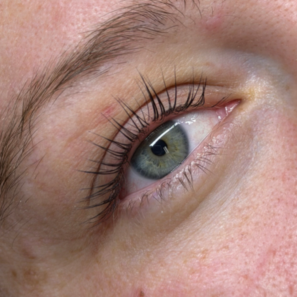 Korean Lash Lift🚨 OCTOBER SALE at Zoe Slone Licensed Esthetician in Somerset, KY