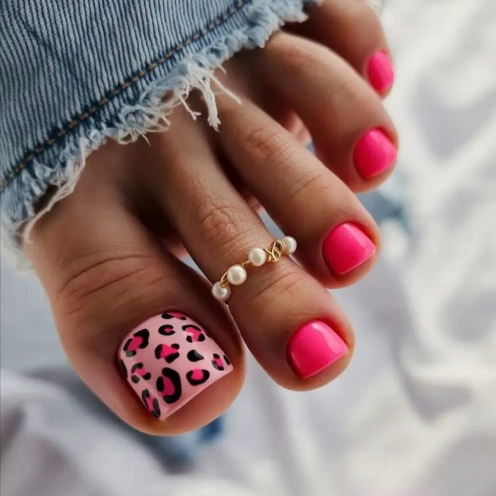 Full Spa Pedicure at Elevated Beauty Lounge LLC in Waukesha, WI